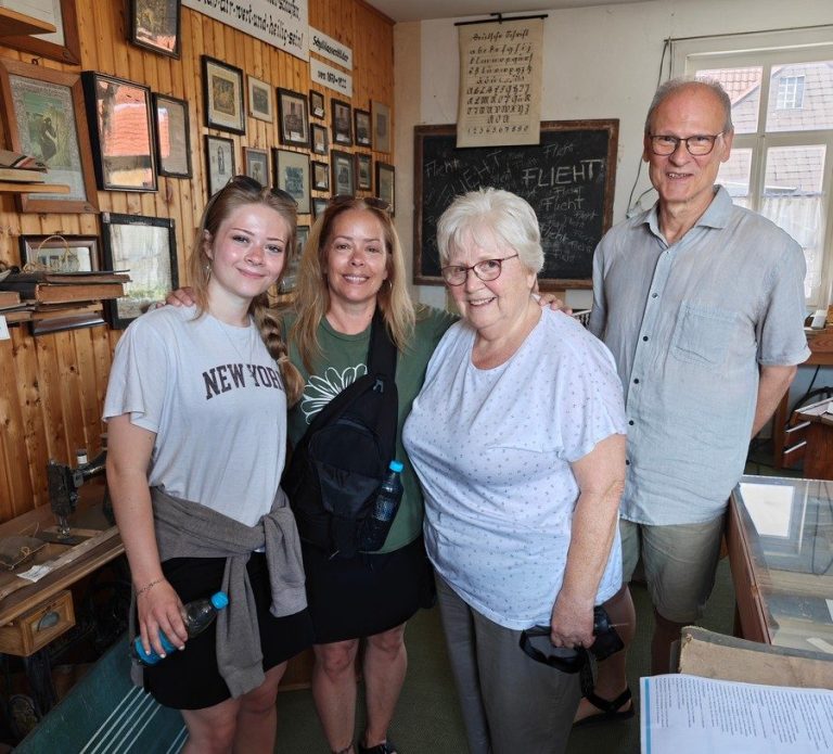 Neva und Juanette Griffin aus Michigan, Margund Reitz, Johannes Fritzsche Neva und Juanette Griffin aus Michigan, Margund Reitz, Johannes Fritzsche